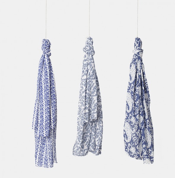 2396_Scarves